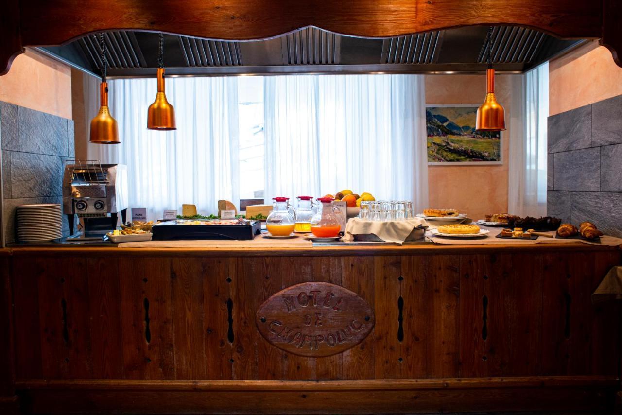 Hotel De Champoluc Esterno foto