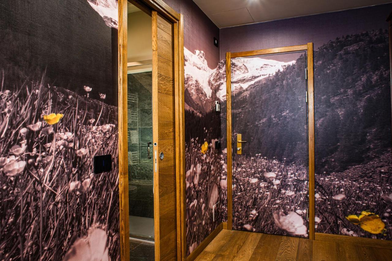 Hotel De Champoluc Esterno foto